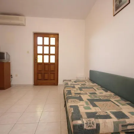 Apartment 2470b
